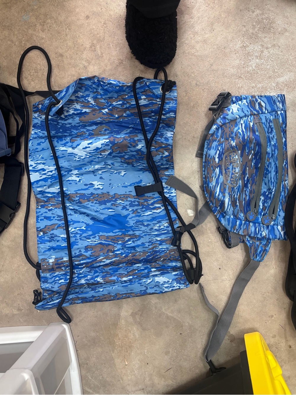 Ron Jon Fanny pack and draw string bag